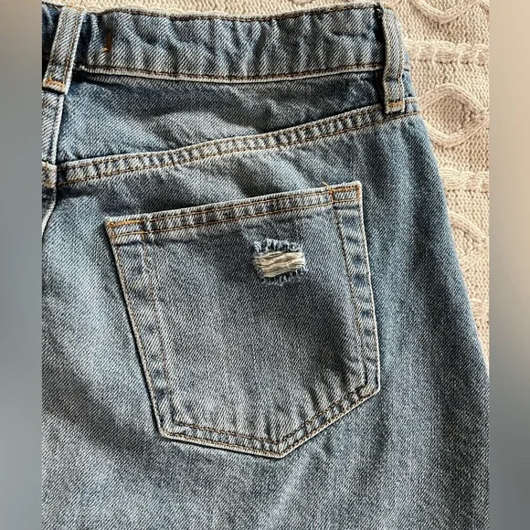 We The Free Distressed Denim Button-Up Skirt Women’s Size 28 - Picture 6 of 14